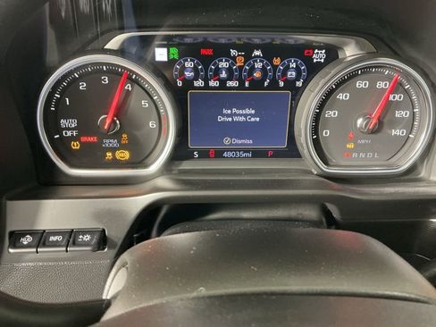 Used 2021 Chevrolet Silverado 1500 High Country image 12