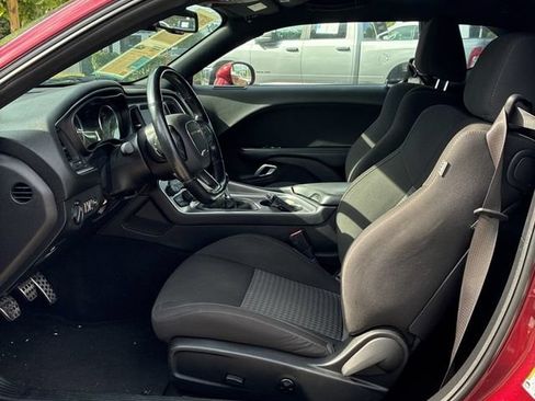 Used 2021 Dodge Challenger R/T Scat Pack RWD image 14