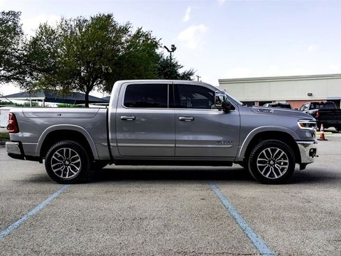 Used 2025 RAM 1500 Limited w/ Trailer Tow Group image 4