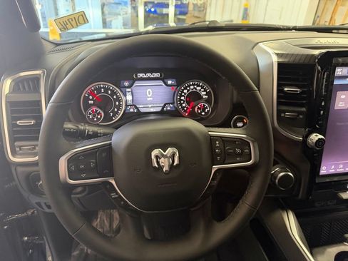 New 2026 RAM 1500 Big Horn AWD/4WD image 17