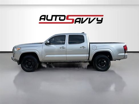 Used 2022 Toyota Tacoma SR image 4