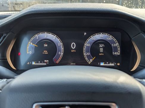 New 2026 Jeep Grand Cherokee L Limited w/ Limited Altitude Package AWD/4WD image 13
