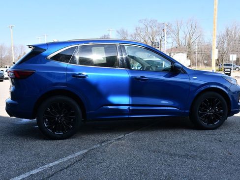 Used 2023 Ford Escape ST-Line Elite image 7