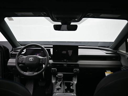 Certified 2026 Toyota RAV4 XSE image 32