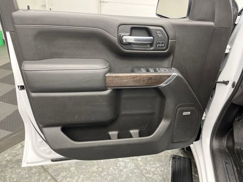 Used 2022 GMC Sierra 1500 Denali w/ Denali Reserve Package image 8