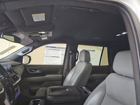 Used 2021 GMC Yukon SLT image 8