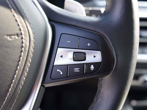 Certified 2022 BMW X5 xDrive45e w/ Executive Package image 17