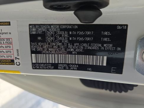 Used 2018 Toyota 4Runner TRD Off-Road image 37