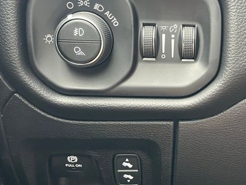 New 2026 RAM 1500 Laramie w/ Sport Appearance Package AWD/4WD image 23