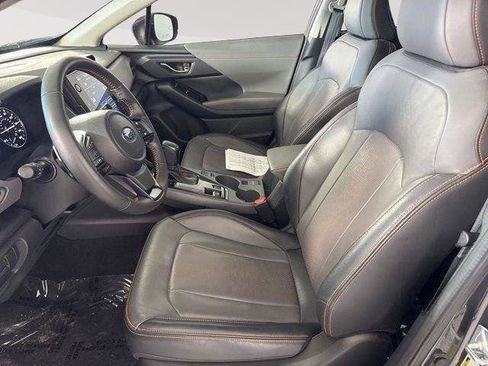 Used 2024 Subaru Crosstrek 2.5i Limited w/ Crosstrek Mirror Package image 8