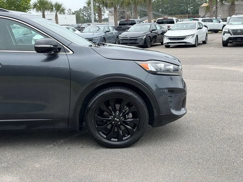 Used 2020 Kia Sorento S FWD image 8