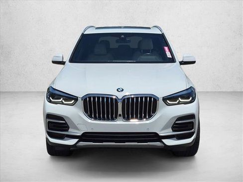 Used 2022 BMW X5 sDrive40i RWD image 2