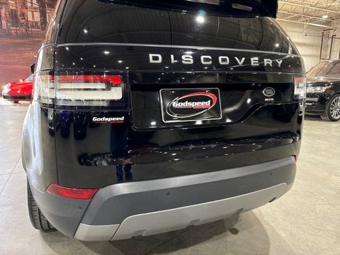 Used 2018 Land Rover Discovery SE image 38