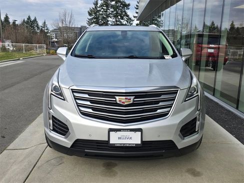Used 2017 Cadillac XT5 Luxury image 8