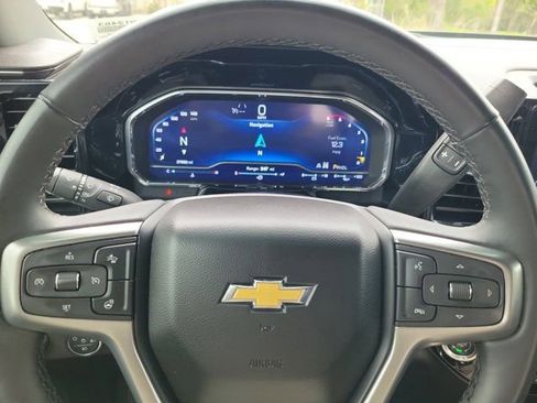 Used 2024 Chevrolet Silverado 2500 LTZ AWD/4WD image 25