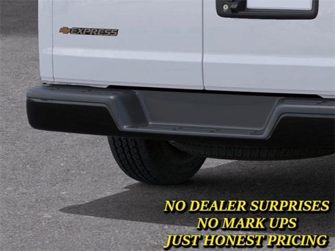 New 2025 Chevrolet Express 2500 Work Van w/ Driver Convenience Package image 14