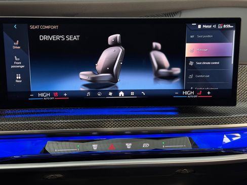 Used 2024 BMW i7 eDrive50 w/ M Sport Package image 32