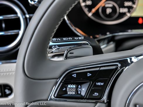 Used 2020 Bentley Continental GT image 37