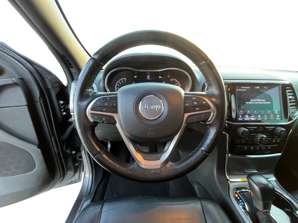 Used 2020 Jeep Grand Cherokee Limited AWD/4WD image 12