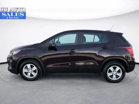 Used 2020 Chevrolet Trax LS image 4