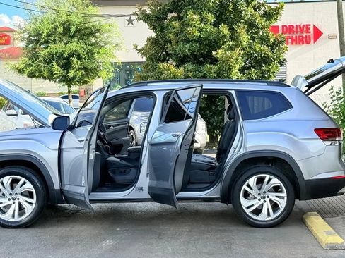 Used 2021 Volkswagen Atlas SE FWD image 16