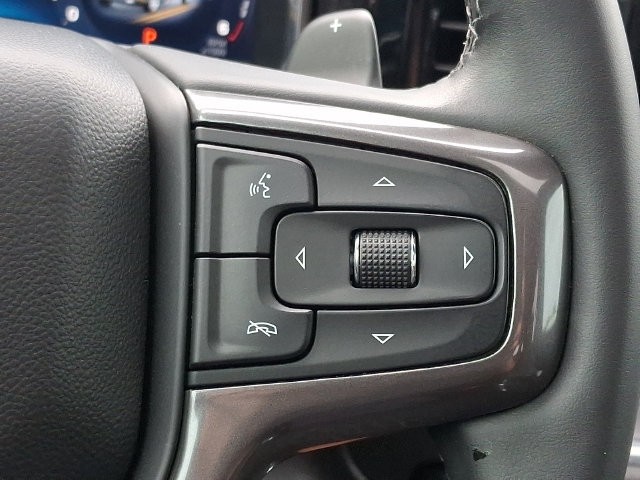 Used 2024 Chevrolet Silverado 1500 High Country w/ Technology Package AWD/4WD image 22