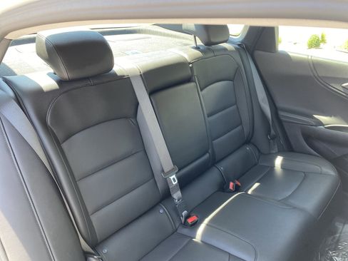 Used 2024 Chevrolet Malibu LT FWD image 19