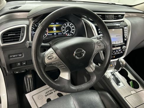 Used 2017 Nissan Murano SL w/ SL Technology Package AWD/4WD image 4