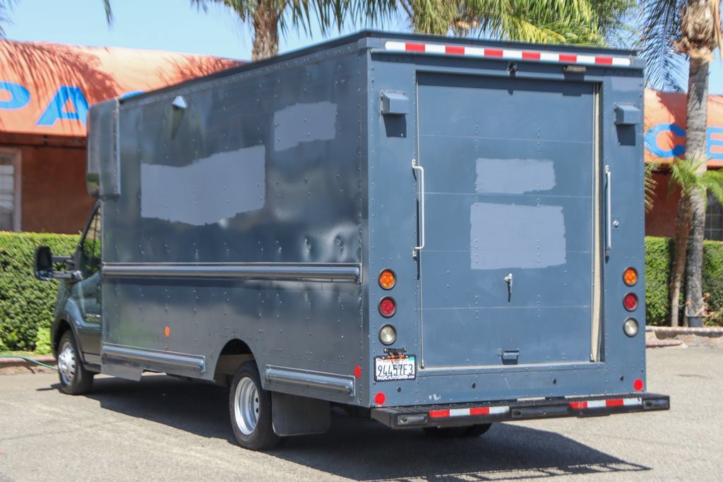Used 2021 Ford Transit 350 DRW RWD image 6
