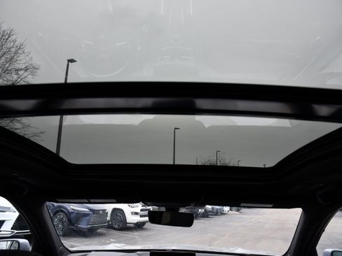 Used 2024 Acura RDX AWD w/ A-Spec & Advance Pkg image 32