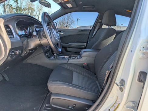 Used 2023 Dodge Charger SXT w/ Blacktop Package image 16
