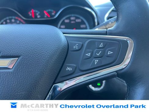 Used 2016 Chevrolet Cruze Premier image 14