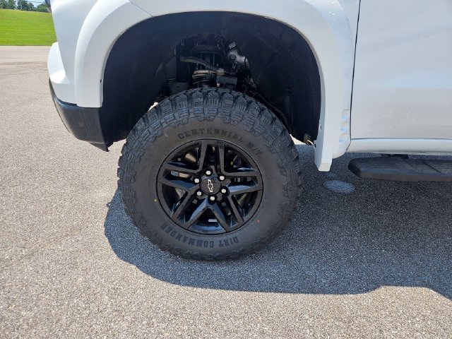 Used 2024 Chevrolet Silverado 1500 LT Trail Boss w/ Protection Package AWD/4WD image 27
