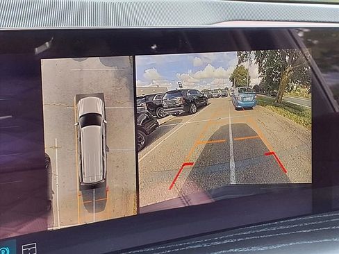 New 2026 Cadillac Escalade ESV Luxury w/ LPO, Floor Liner Package image 19