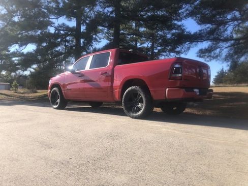 Used 2020 RAM 1500 Big Horn image 3