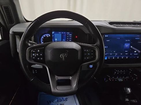 Certified 2023 Ford Bronco Badlands image 4