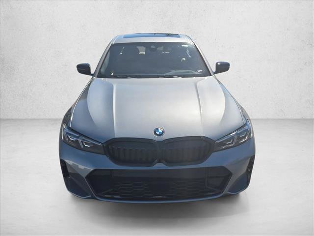Used 2026 BMW 330i Sedan w/ M Sport Package RWD image 5