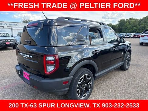 Used 2023 Ford Bronco Sport Outer Banks w/ Tech Package AWD/4WD image 3