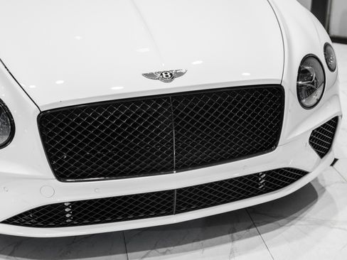 Certified 2021 Bentley Continental GT image 12