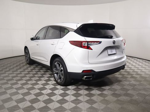 Used 2023 Acura RDX AWD w/ Advance Package image 7