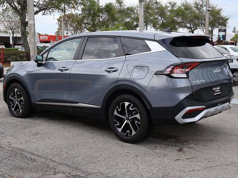 Used 2025 Kia Sportage EX image 8