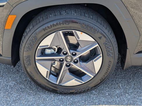 New 2026 Hyundai Tucson SEL image 13