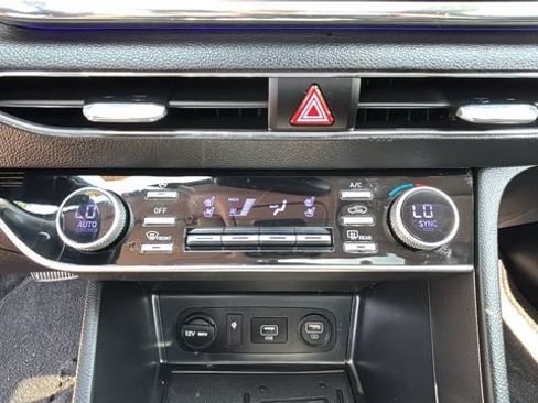 Used 2023 Hyundai Sonata Limited FWD image 23