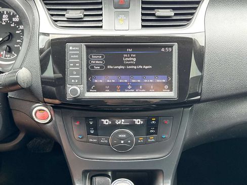 Used 2019 Nissan Sentra SV FWD image 26