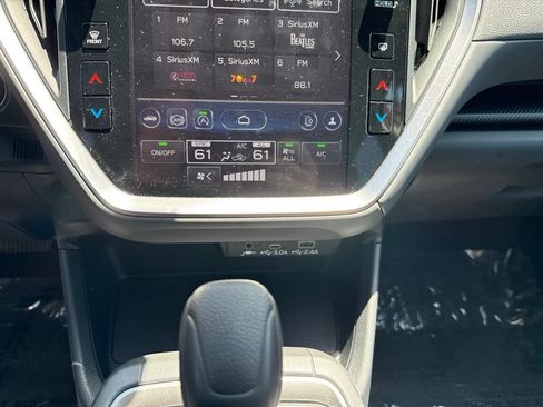 Used 2025 Subaru Crosstrek 2.5i Premium AWD/4WD image 22
