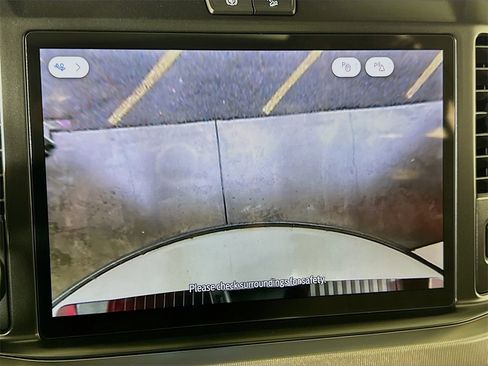 Used 2026 Ford F450 Platinum w/ Platinum Plus Package image 60