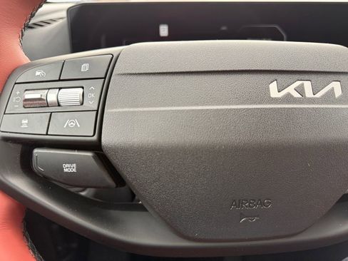 New 2026 Kia Sportage SX image 25