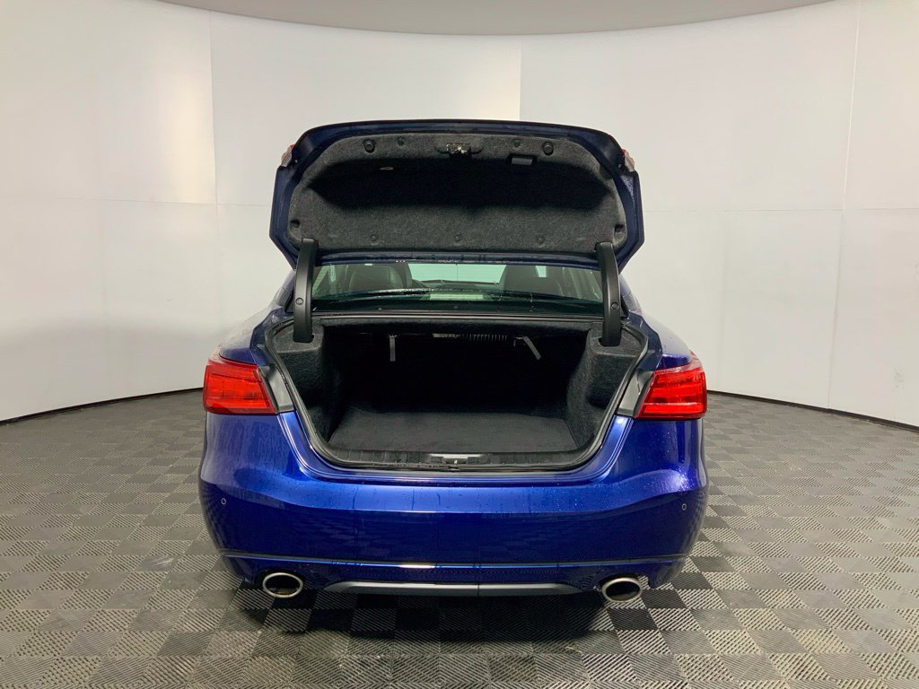 Used 2018 Nissan Maxima 3.5 SL FWD image 17