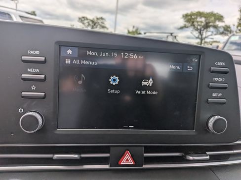 Certified 2023 Hyundai Elantra SEL FWD image 22