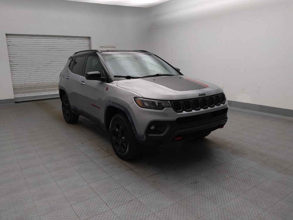 Used 2023 Jeep Compass Trailhawk AWD/4WD image 13